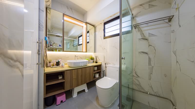 686B Jurong West Central 1, 686B Jurong West Central 1, 3 Bedrooms, 1,194 sqft, HDB Flat For Sale, by Rene Tan, 500179818 - Bathroom - PropertyGuru.com.sg