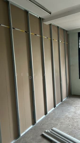 3 STOREY SHOPHOUSE RESIDENTIAL W/COMMERCIAL 1ST STOREY, Birch Road, 2,774 sqft, Shop / Shophouse For Sale, by Desmiarti Desi, 500179820 - Interior - CommercialGuru.com.sg