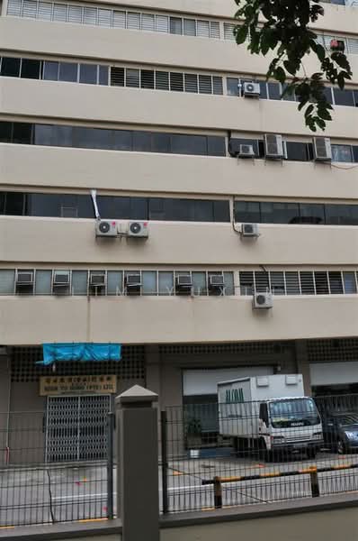 Tong Lee Building, 35 Kallang Pudding Road, 2,982 sqft, Light Industrial (B1) For Sale, by Lim Yuxin, 500179821 - Exterior - CommercialGuru.com.sg