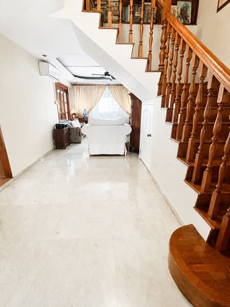 867A Tampines Street 83, 867A Tampines Street 83, 3 Bedrooms, 1,572 sqft, HDB Flat For Sale, by Sharon Anne Robert, 500179823 - Living Room - PropertyGuru.com.sg