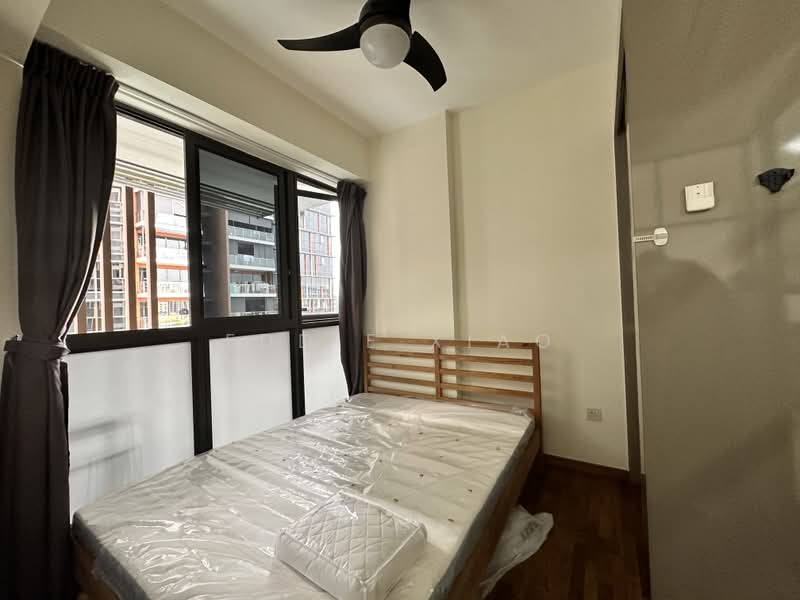 Sims Urban Oasis, 2 Sims Drive, 2 Bedrooms, 667 sqft, Condominium For Sale, by Eddie Xiao, 500179846 - Bedroom - PropertyGuru.com.sg
