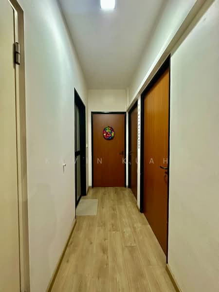 183D Boon Lay Avenue, 183D Boon Lay Avenue, 3 Bedrooms, 990 sqft, HDB Flat For Sale, by Kavin Kuah, 500179856 - Corridor - PropertyGuru.com.sg