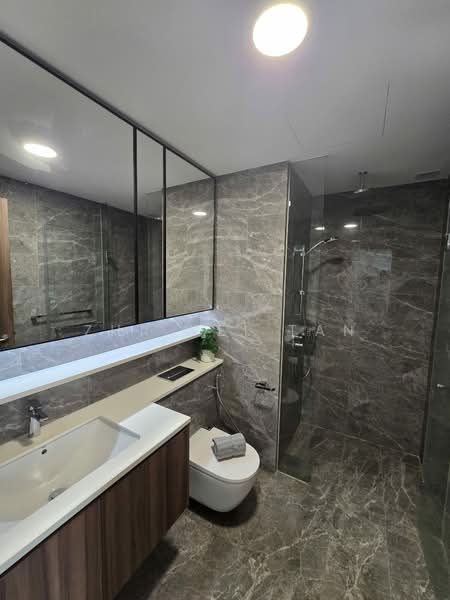 Lentor Modern, 3 Lentor Central, 2 Bedrooms, 678 sqft, Condominium For Sale, by Zhi Wei Tan, 500179859 - Bathroom - PropertyGuru.com.sg