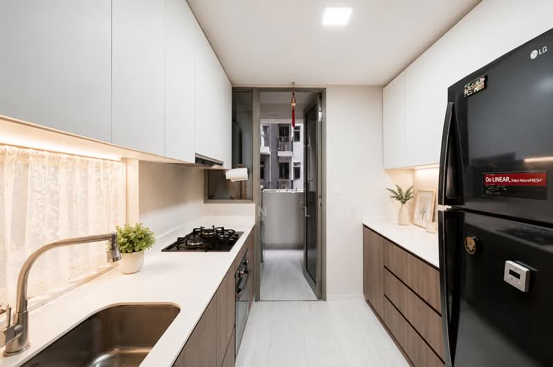 Sol Acres, 8 Choa Chu Kang Grove, 3 Bedrooms, 1,066 sqft, Executive Condominium For Sale, by John Lee, 500179864 - Kitchen - PropertyGuru.com.sg