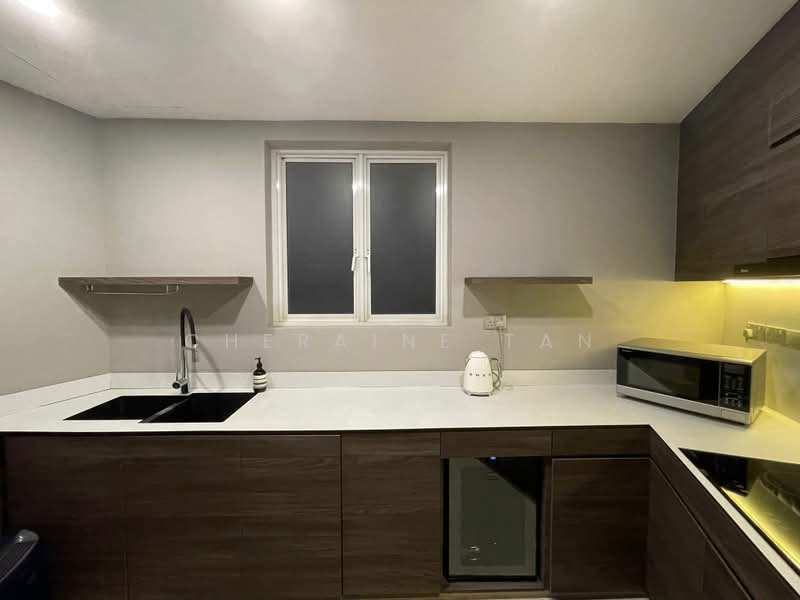 The Arris, 28 Yan Kit Road, 2 Bedrooms, 987 sqft, Apartment For Sale, by Cheraine Tan, 500179881 - Kitchen - PropertyGuru.com.sg