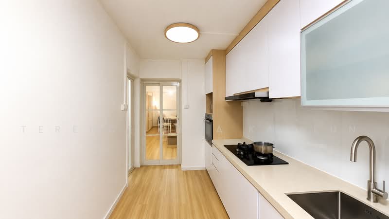 690 Jurong West Central 1, 690 Jurong West Central 1, 3 Bedrooms, 1,066 sqft, HDB Flat For Sale, by Terence Chua Kai Lun, 500179902 - Kitchen - PropertyGuru.com.sg