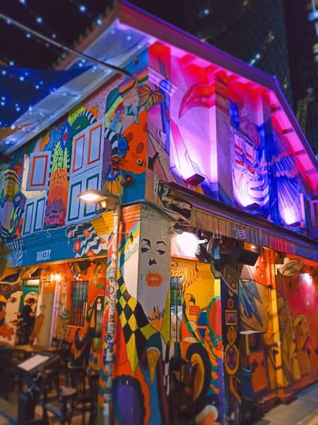Prime High Visibility Restaurant Kampong Glam Shophouse, , 2,800 sqft, Food & Beverage For Rent, by Sunny L (山尼), 500179906 - CommercialGuru.com.sg