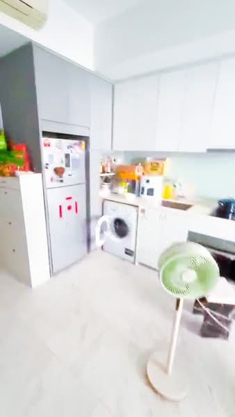 Euhabitat, 210 Jalan Eunos, 2 Bedrooms, 560 sqft, Condominium For Sale, by Bertram Tian  田镇伟, 500179934 - Kitchen - PropertyGuru.com.sg