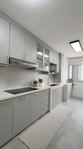343 Bukit Batok Street 34, 343 Bukit Batok Street 34, 3 Bedrooms, 1,151 sqft, HDB Flat For Sale, by Yosh Choong, 500179952 - Kitchen - PropertyGuru.com.sg