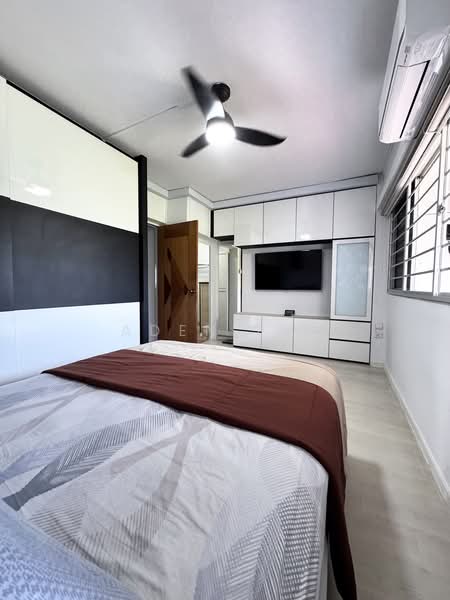 124 Tampines Street 11, 124 Tampines Street 11, Room Rental, 100 sqft, HDB Flat For Rent, by Aden Lim, 500179969 - PropertyGuru.com.sg