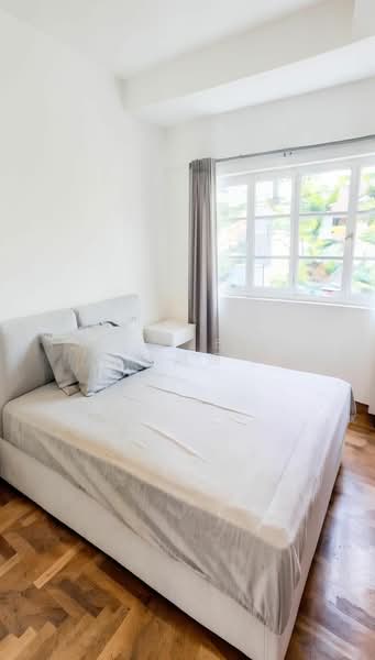 Gentle Villas, Gentle Drive, 5 Bedrooms, 3,000 sqft, Semi-Detached House For Sale, by Amy Zeng 房姐姐, 500179992 - Bedroom - PropertyGuru.com.sg