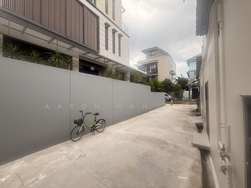 Co-living/Other trades welcome! District 15! Super convenient! Move in immediately!!, , 1,574 sqft, Shop / Shophouse For Rent, by Aaron Wan 温伟雄, 500180010 - CommercialGuru.com.sg