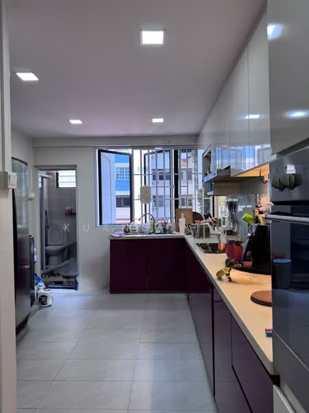 873 Yishun Street 81, 873 Yishun Street 81, 3 Bedrooms, 1,367 sqft, HDB Flat For Sale, by Kuang YiRu, 500180012 - Kitchen - PropertyGuru.com.sg