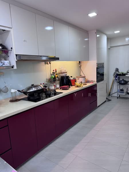873 Yishun Street 81, 873 Yishun Street 81, 3 Bedrooms, 1,367 sqft, HDB Flat For Sale, by Kuang YiRu, 500180012 - Kitchen - PropertyGuru.com.sg