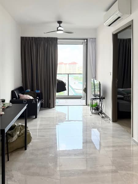 Affinity At Serangoon, , 1 Bedroom, 474 sqft, Condominium For Sale, by Darius Chew, 500180013 - Living Room - PropertyGuru.com.sg