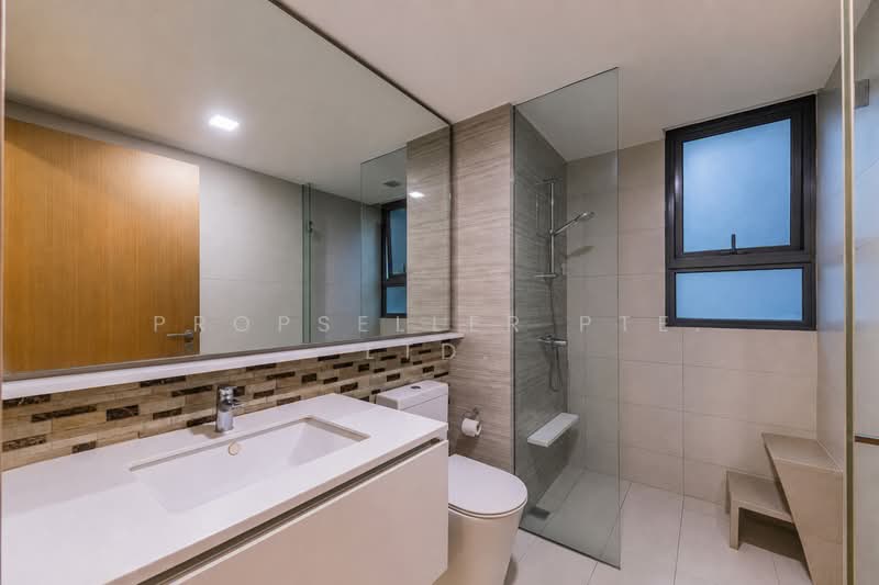 Bellewaters, 19 Anchorvale Crescent, 4 Bedrooms, 1,130 sqft, Executive Condominium For Sale, by JOHN YEO, 500180027 - Bathroom - PropertyGuru.com.sg