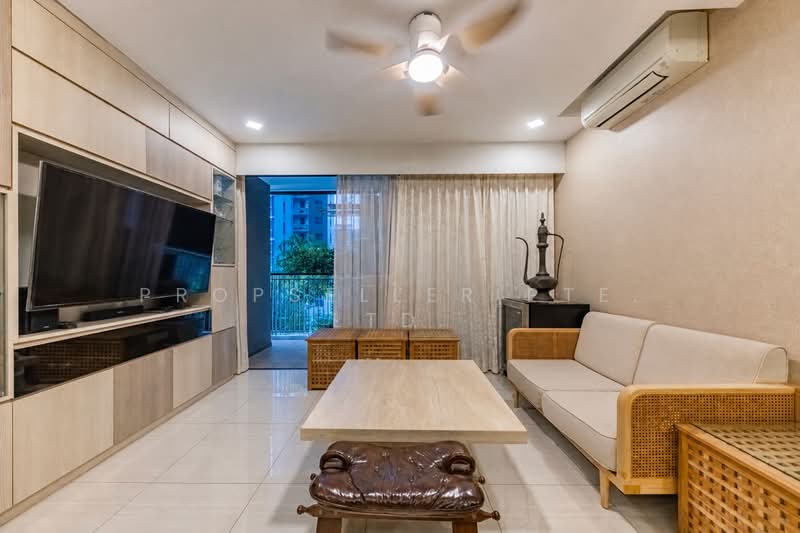 Bellewaters, 19 Anchorvale Crescent, 4 Bedrooms, 1,130 sqft, Executive Condominium For Sale, by JOHN YEO, 500180027 - Living Room - PropertyGuru.com.sg