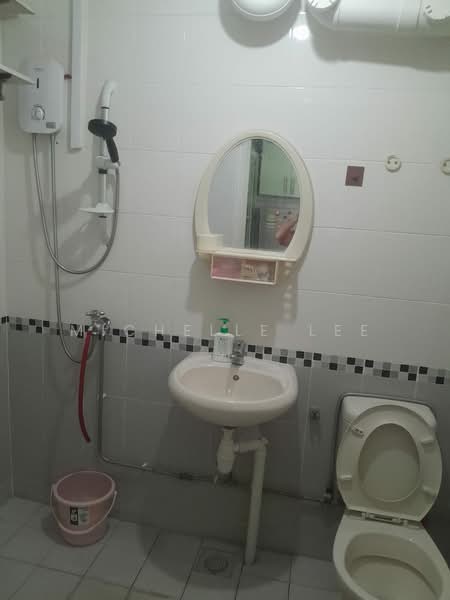 101 Bishan Street 12, 101 Bishan Street 12, Room Rental, 200 sqft, HDB Flat For Rent, by Michelle Lee, 500180031 - Bathroom - PropertyGuru.com.sg