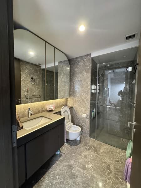 Avenue South Residence, 11 Silat Avenue, 2 Bedrooms, 657 sqft, Condominium For Sale, by Li Xinghua, 500180040 - Bathroom - PropertyGuru.com.sg