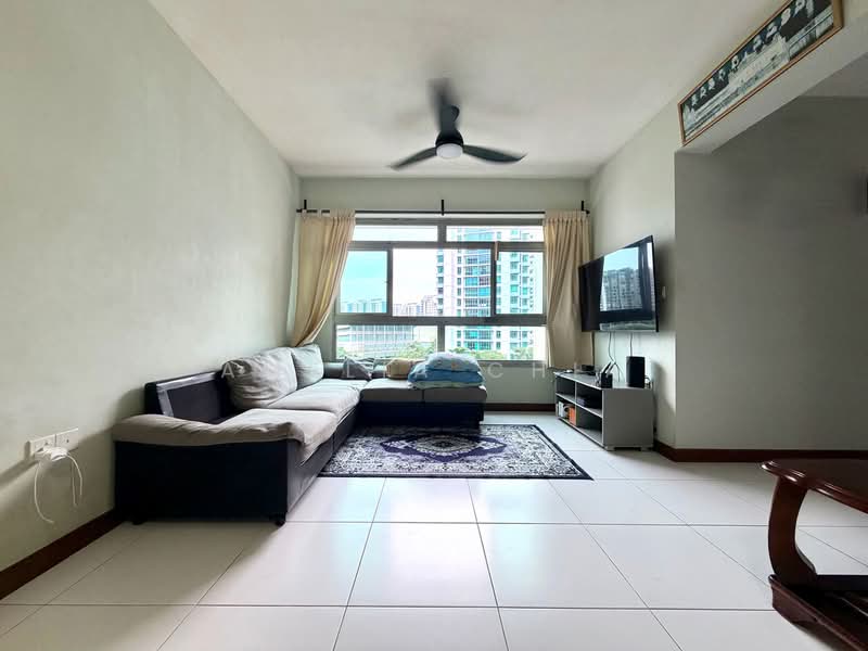623C Punggol Central, 623C Punggol Central, 2 Bedrooms, 732 sqft, HDB Flat For Sale, by Amelia Chia, 500180066 - Living Room - PropertyGuru.com.sg
