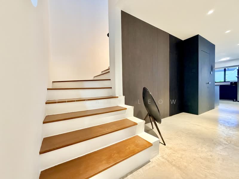 ***100% MOVE IN CONDITION!!! NS FACING & NEXT TO PARK!, , 4 Bedrooms, 2,500 sqft, Terraced House For Sale, by Tiffany Leow, 500180068 - Interior - PropertyGuru.com.sg