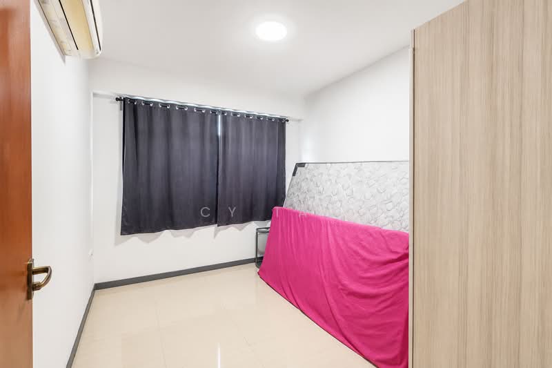 506B Yishun Avenue 4, 506B Yishun Avenue 4, Room Rental, 120 sqft, HDB Flat For Rent, by CY TAN, 500180077 - Bedroom - PropertyGuru.com.sg