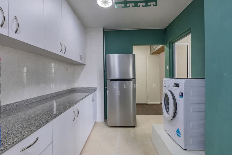 486 Admiralty Link, 486 Admiralty Link, 3 Bedrooms, 969 sqft, HDB Flat For Sale, by ADNIX LIU, 500180079 - Kitchen - PropertyGuru.com.sg