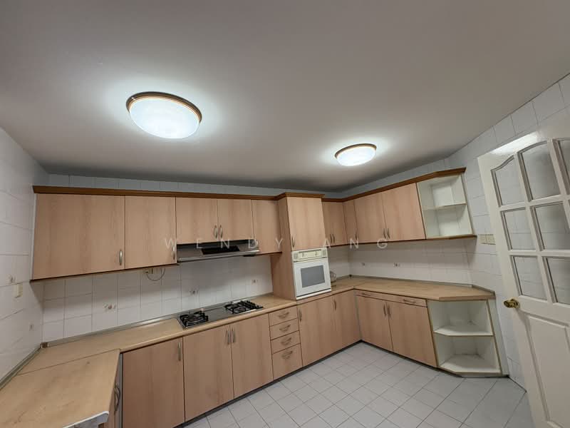 CHESTER PARK @ LORONG SARHAD, LORONG SARHAD, 3 Bedrooms, 1,800 sqft, Terraced House For Rent, by Wendy Ang, 500180080 - Kitchen - PropertyGuru.com.sg
