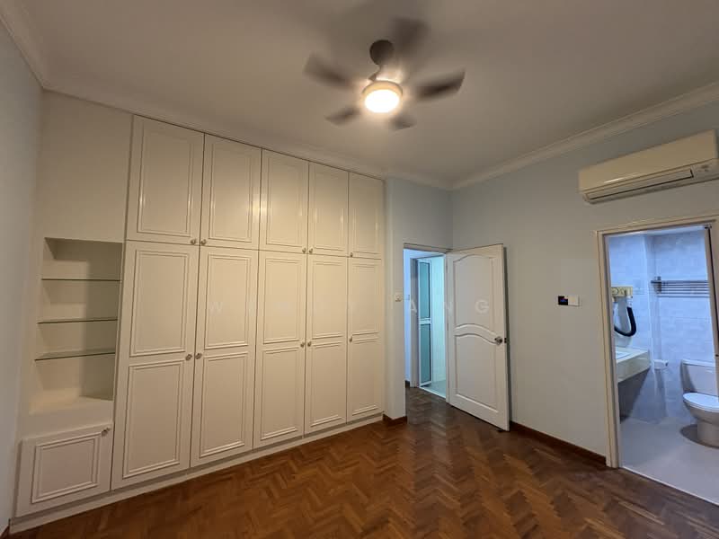 CHESTER PARK @ LORONG SARHAD, LORONG SARHAD, 3 Bedrooms, 1,800 sqft, Terraced House For Rent, by Wendy Ang, 500180080 - Master Bedroom - PropertyGuru.com.sg