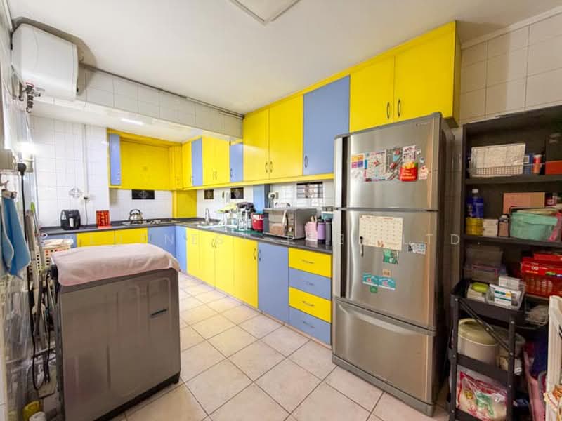103 Jurong East Street 13, 103 Jurong East Street 13, 3 Bedrooms, 1,291 sqft, HDB Flat For Sale, by KENNETH CHUA, 500180107 - Kitchen - PropertyGuru.com.sg