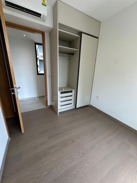Penrose, 20 Sims Drive, 2 Bedrooms, 807 sqft, Condominium For Rent, by Joceline Wong, 500180118 - PropertyGuru.com.sg