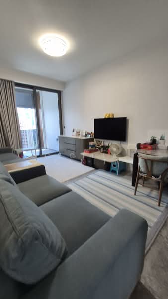 Riviere, 1 Jiak Kim Street, 2 Bedrooms, 840 sqft, Condominium For Rent, by Cecilia Joanita, 500180131 - Living Room - PropertyGuru.com.sg