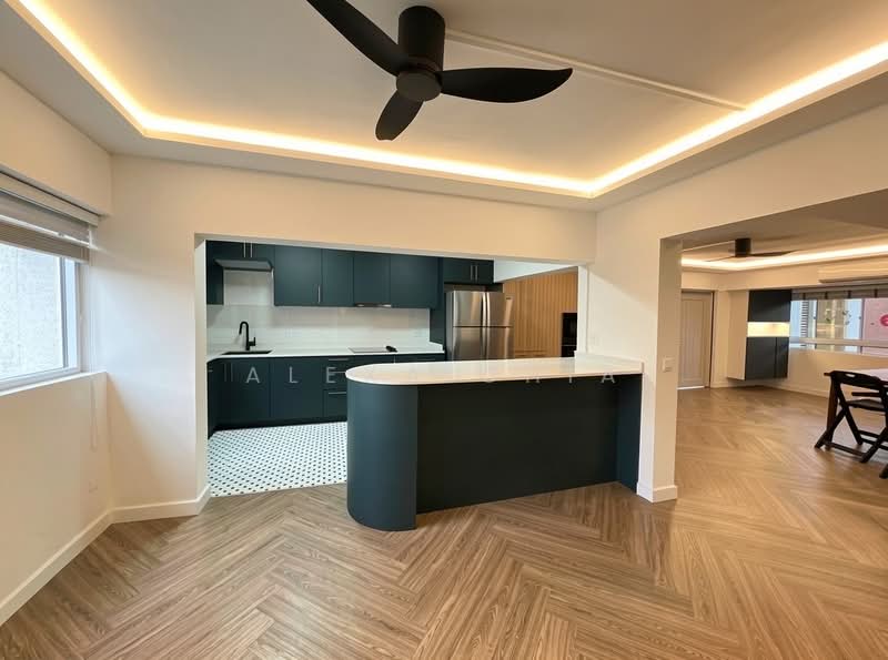 Rare 1323 sqft Fully Renovated 5-Room Corner | Next to Future CRL MRT | Only 1 Neighbour, 305 Ang Mo Kio Avenue 1, 4 Bedrooms, 1,323 sqft, HDB Flat For Sale, by Alexa Chia, 500180132 - Kitchen - PropertyGuru.com.sg