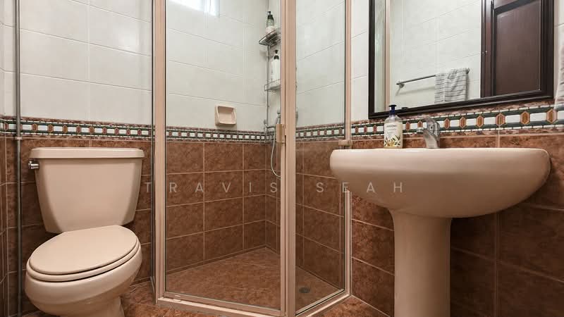 Tanglin Regency, 381 Tanglin Road, Tanglin / Holland / Bukit Timah, 3 Bedrooms, 1,109 sqft, Condominium For Sale, by Travis Seah, 500180135 - Bathroom - PropertyGuru.com.sg