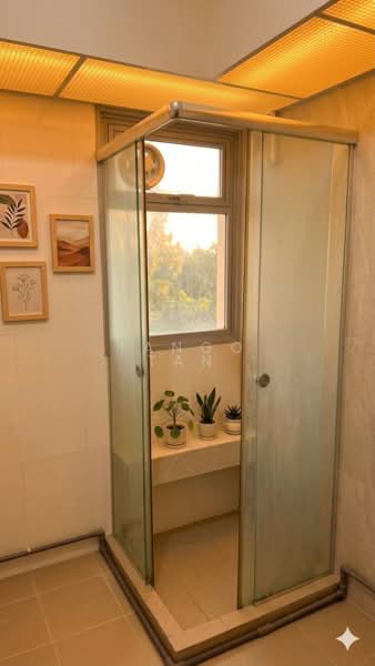 613A Tampines North Drive 1, 613A Tampines North Drive 1, 2 Bedrooms, 743 sqft, HDB Flat For Sale, by Tango Tan, 500180138 - Bathroom - PropertyGuru.com.sg