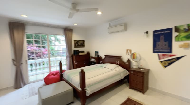 🔴988.66.220 Charming Hill Top Bungalow Exclusive and Private, , 6 Bedrooms, 4,000 sqft, Bungalow House For Rent, by Angela Ng, 500180139 - Bedroom - PropertyGuru.com.sg