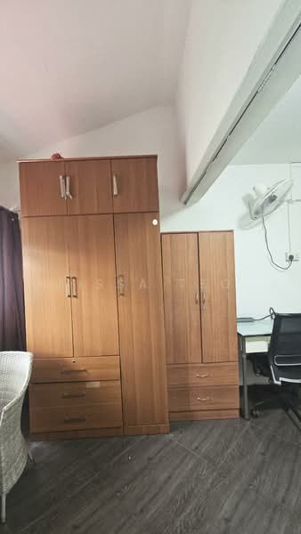 233 Bukit Batok East Avenue 5, 233 Bukit Batok East Avenue 5, Room Rental, 130 sqft, HDB Flat For Rent, by Lissa Teo, 500180154 - Interior - PropertyGuru.com.sg