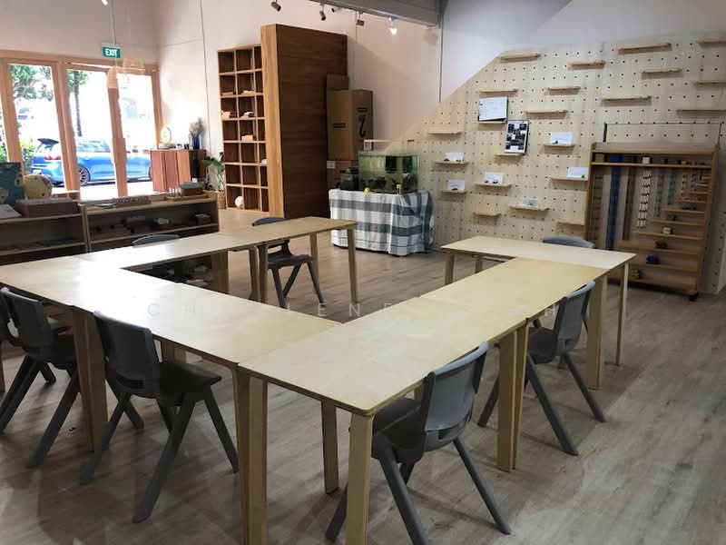 Upper East Coast Siglap Commercial Shop For Sale, Upper East Coast Road, 2,530 sqft, Shop / Shophouse For Sale, by Charlene Puah, 500180158 - Interior - CommercialGuru.com.sg