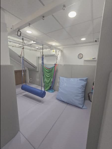 Upper East Coast Siglap Commercial Shop For Sale, Upper East Coast Road, 2,530 sqft, Shop / Shophouse For Sale, by Charlene Puah, 500180158 - Interior - CommercialGuru.com.sg
