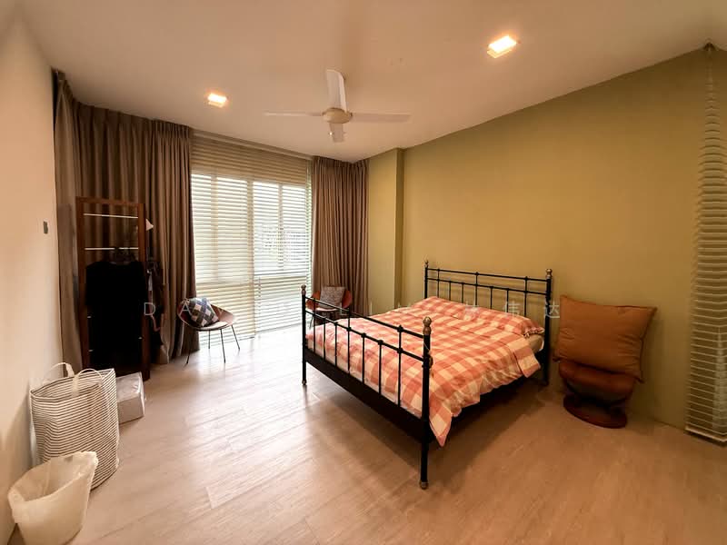 Wareham road, Wareham Road, 8 Bedrooms, 8,400 sqft, Bungalow House For Sale, by David Lim 林伟达, 500180161 - Bedroom - PropertyGuru.com.sg