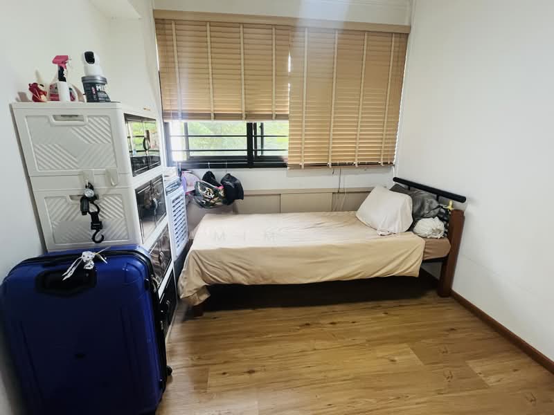 953 Hougang Avenue 9, 953 Hougang Avenue 9, 3 Bedrooms, 1,087 sqft, HDB Flat For Sale, by Shamim Shah, 500180164 - Bedroom - PropertyGuru.com.sg