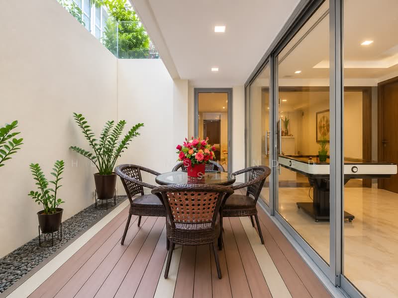Wide Frontage Semi-D with basement, lift, and 6 ensuites near Serangoon Gardens Circle, Chuan Garden, Serangoon Garden Way, Lorong Chuan, Brighton Crescent, 7 Bedrooms, 5,880 sqft, Semi-Detached House For Sale, by TRAVIS SEAH, 500180169 - Exterior - PropertyGuru.com.sg
