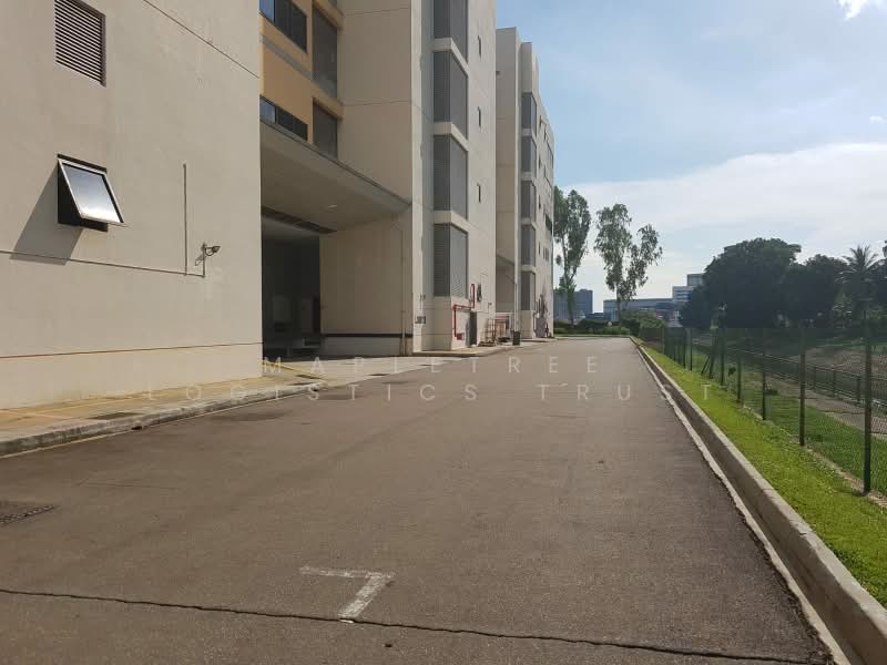 Tic Tech Centre, 25 Pandan Crescent, 11,000 sqft, Factory / Workshop (B2) For Rent, by Teoh Jeng Yeow, 500180172 - Exterior - CommercialGuru.com.sg