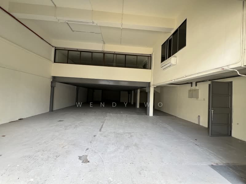 Hillview Warehouse, 28 Hillview Terrace, 5,800 sqft, Light Industrial (B1) For Rent, by Wendy Wo, 500180173 - Ground Floor With mezzanine office - CommercialGuru.com.sg