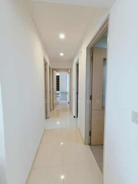 139A Lorong 1A Toa Payoh, 139A Lorong 1A Toa Payoh, 3 Bedrooms, 979 sqft, HDB Flat For Rent, by Lucas Gooi, 500180186 - Corridor - PropertyGuru.com.sg