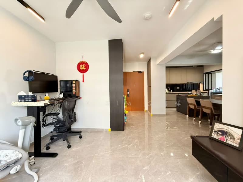 111B Alkaff Crescent, 111B Alkaff Crescent, 3 Bedrooms, 1,001 sqft, HDB Flat For Sale, by Ruix Sim 沈瑞祥, 500180187 - Living Room - PropertyGuru.com.sg