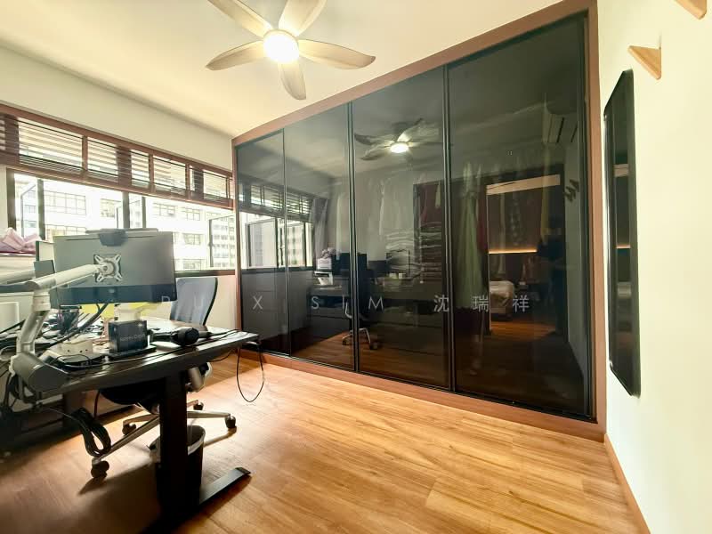 111B Alkaff Crescent, 111B Alkaff Crescent, 3 Bedrooms, 1,001 sqft, HDB Flat For Sale, by Ruix Sim 沈瑞祥, 500180187 - Common Room 2 - PropertyGuru.com.sg