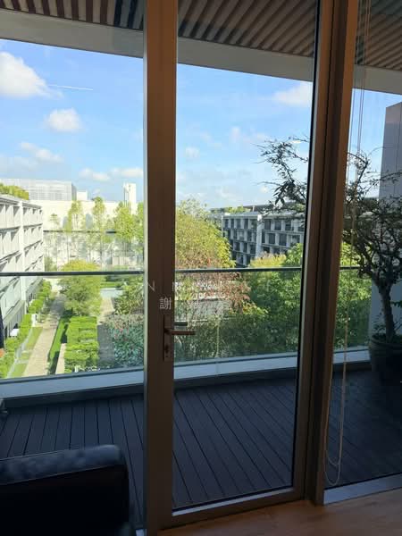 Seletar Park Residence, 19 Seletar Road, 2 Bedrooms, 1,443 sqft, Condominium For Sale, by Jenny Xie 謝鎂鍾, 500180188 - Balcony - PropertyGuru.com.sg