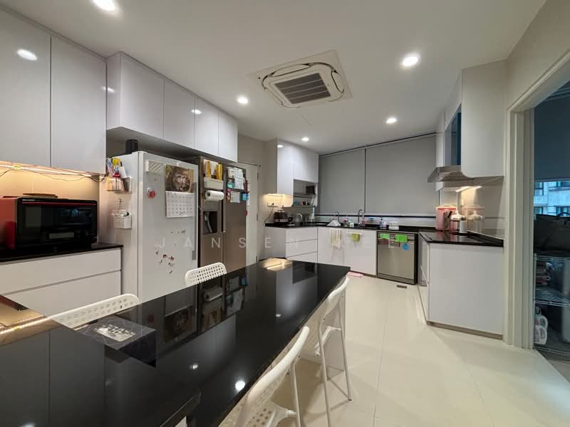 The Vantage, 6 Orange Grove Road, 4 Bedrooms, 5,772 sqft, Apartment For Sale, by Jansen Kee, 500180189 - Kitchen - PropertyGuru.com.sg