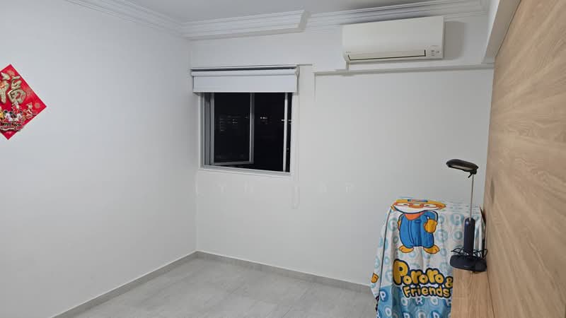 701 Yishun Avenue 5, 701 Yishun Avenue 5, Room Rental, 110 sqft, HDB Flat For Rent, by Lyn Yap, 500180192 - Interior - PropertyGuru.com.sg
